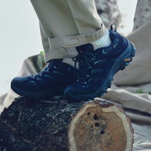 世界累計2,500万人の足を支える唯一無二の履き心地