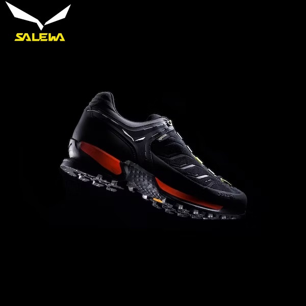 最大50%OFF！サレワのシューズが在庫限りでお買い得！