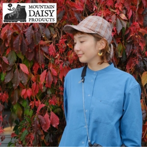 レトロチェック、シンプルコーデのアクセントに最適なキャップ