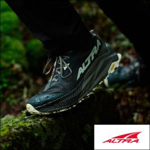 「自然な歩行と走り」ができる究極のシューズ・ALTRA