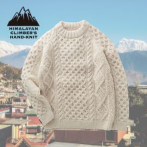 手編みのパタ－ンが美しい定番のクル－セ－タ－