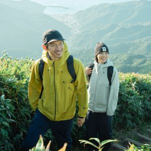 アクティビティを選ばない、Foxfireのフラグシップモデル「Aqua Peak Jacket」