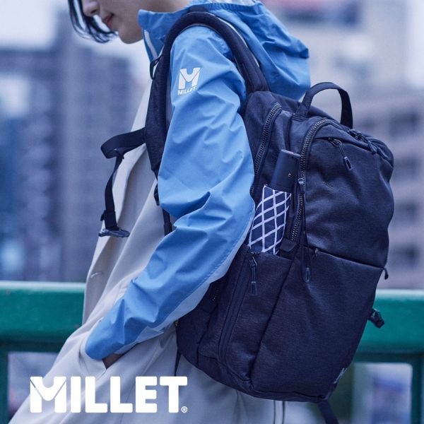 ランチボックスも収納できるデイリー多機能バックパック